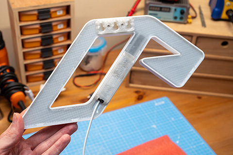 Completed assembly - rear, with magnetic cover & keyhole mount